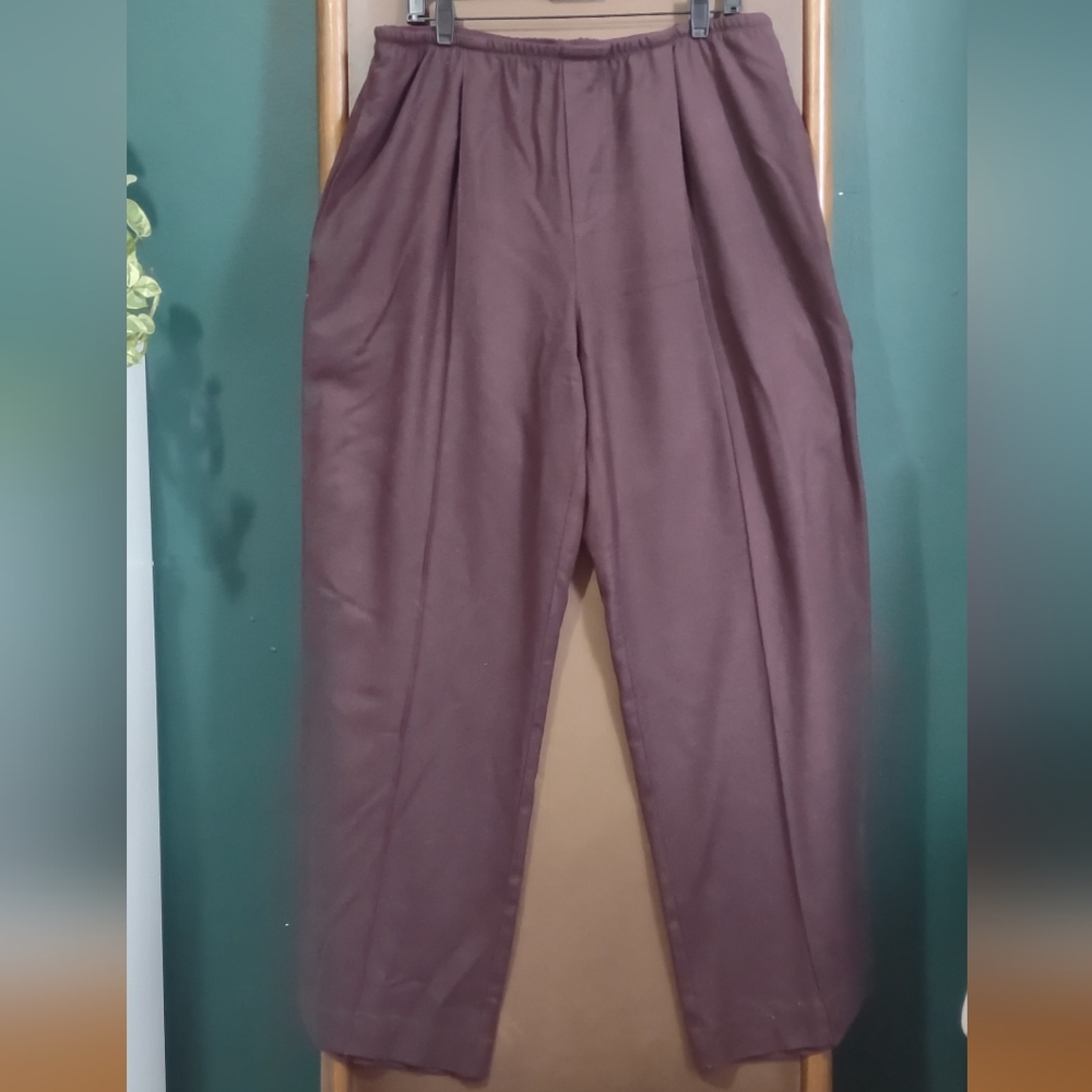 Vince *WINE COLORED* Pleated Wool Knit Wide Leg High Rise Trouser